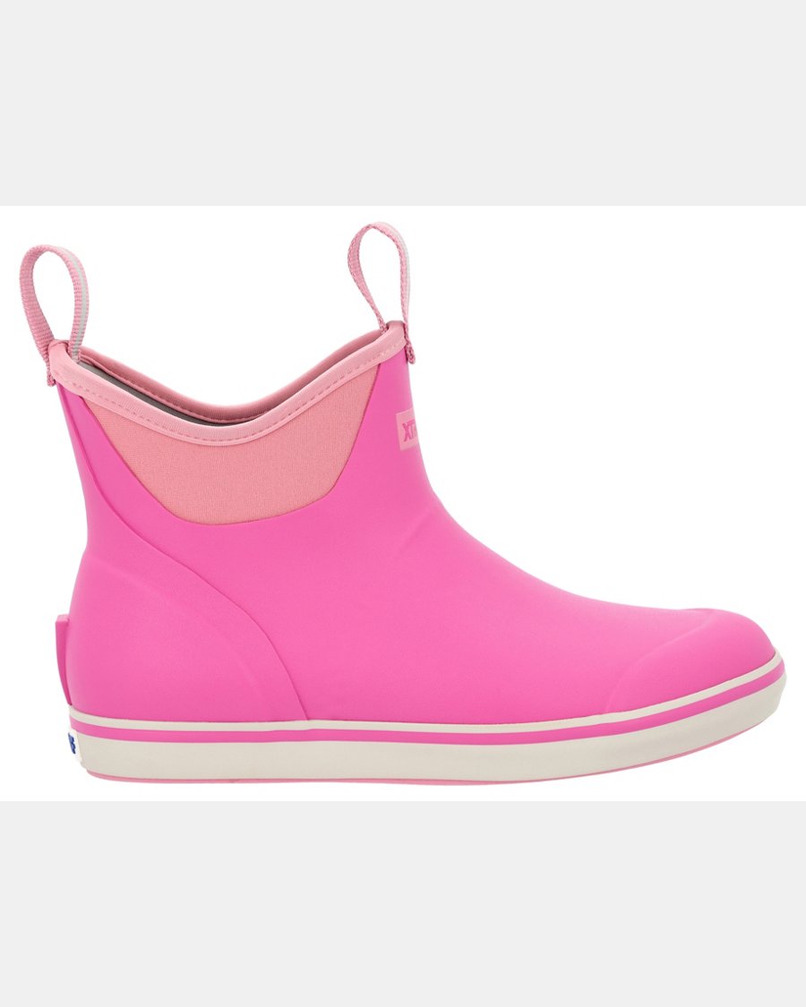 Xtratuf Women's 6" Ankle Deck Boot - Image 9