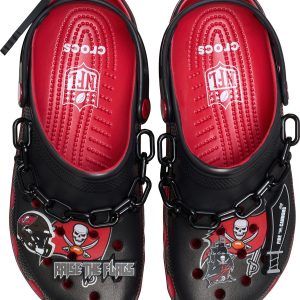 Crocs NFL Classic Tampa Bay Buccaneers Clogs