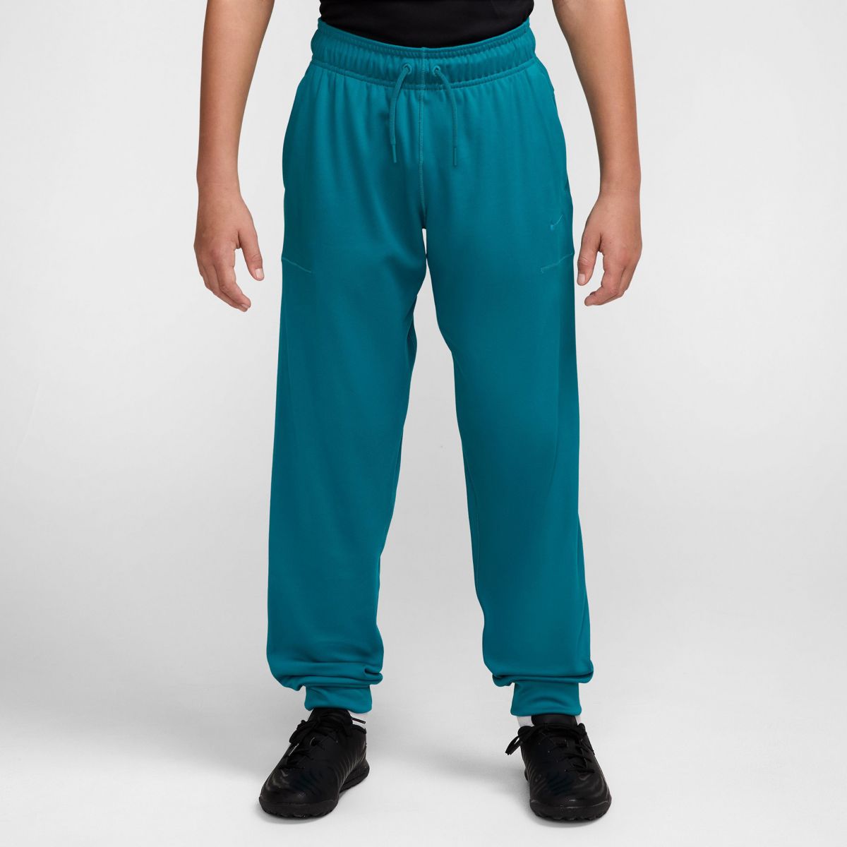 Nike Boys' Primary NanoKnit Dri-FIT UV Jogger