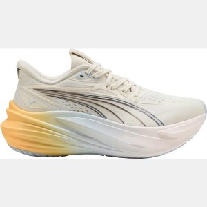 PUMA Women's MagMax NITRO 2 Running Shoes