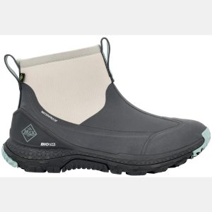 Muck Boots Women's Outscape Max Ankle Boot