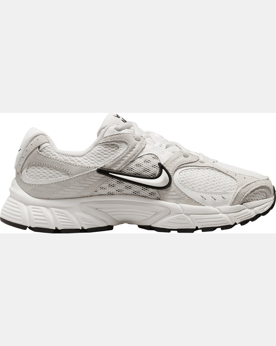 Nike Women's V5 RNR Shoes - Image 3