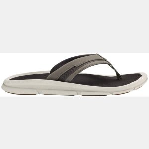 OluKai Men's Akeu Flip Flops