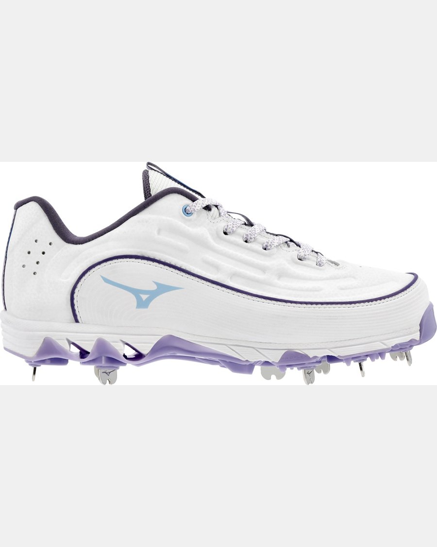 Mizuno Women's 9-Spike Swift 8 Metal Fastpitch Softball Cleats