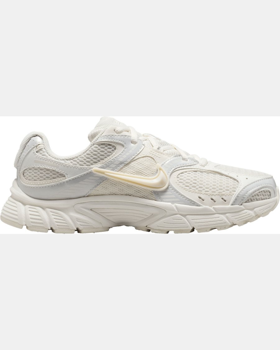 Nike Women's V5 RNR Shoes - Image 5