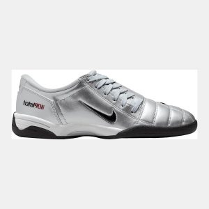 Nike Women's Total 90 Shoes