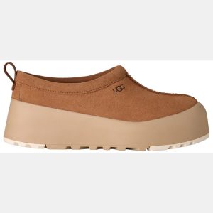 UGG Women's Tasman StreetScape Shoe