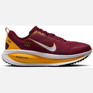 Nike Vomero 18 Commanders Running Shoes