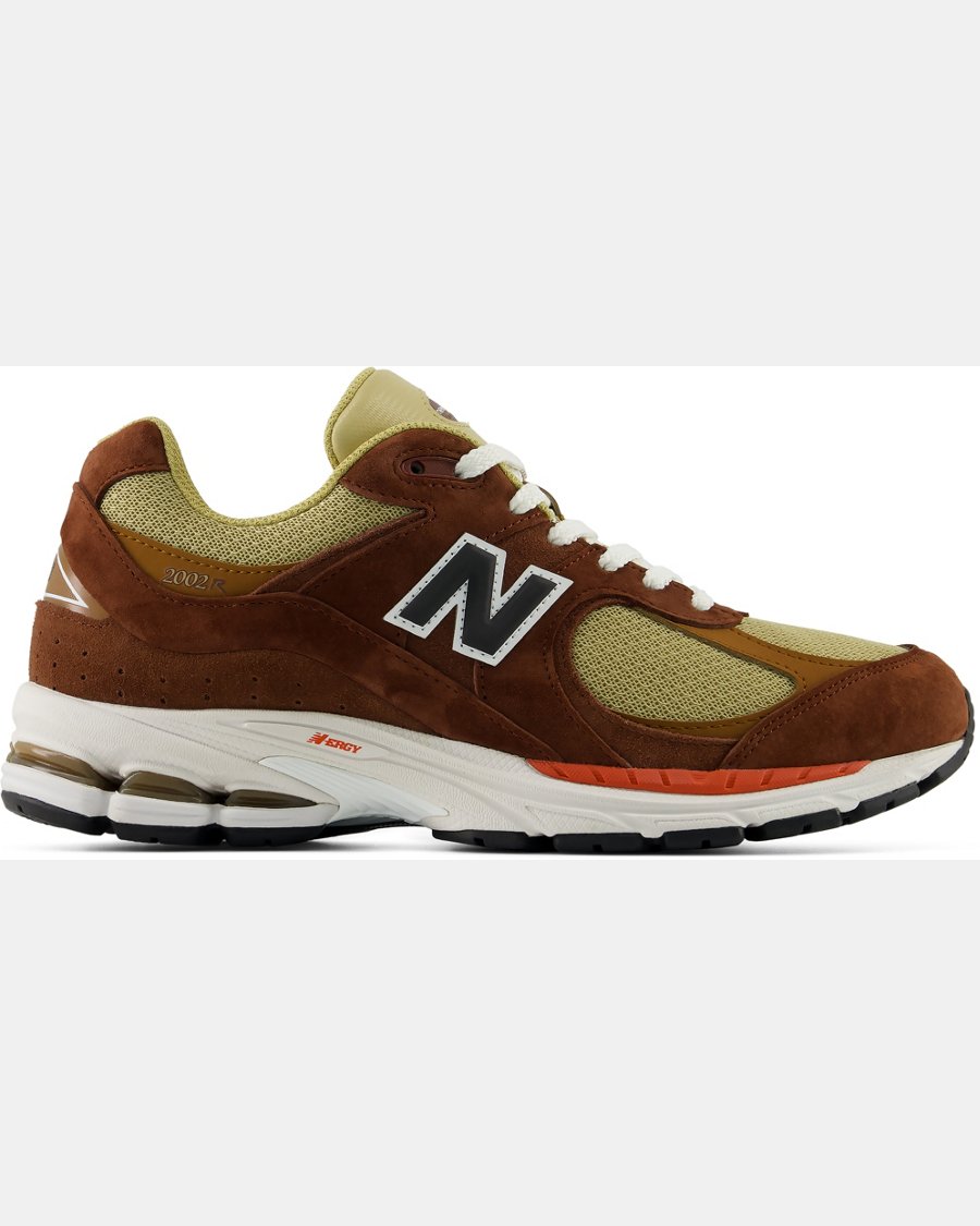 New Balance 2002R Shoes - Image 2