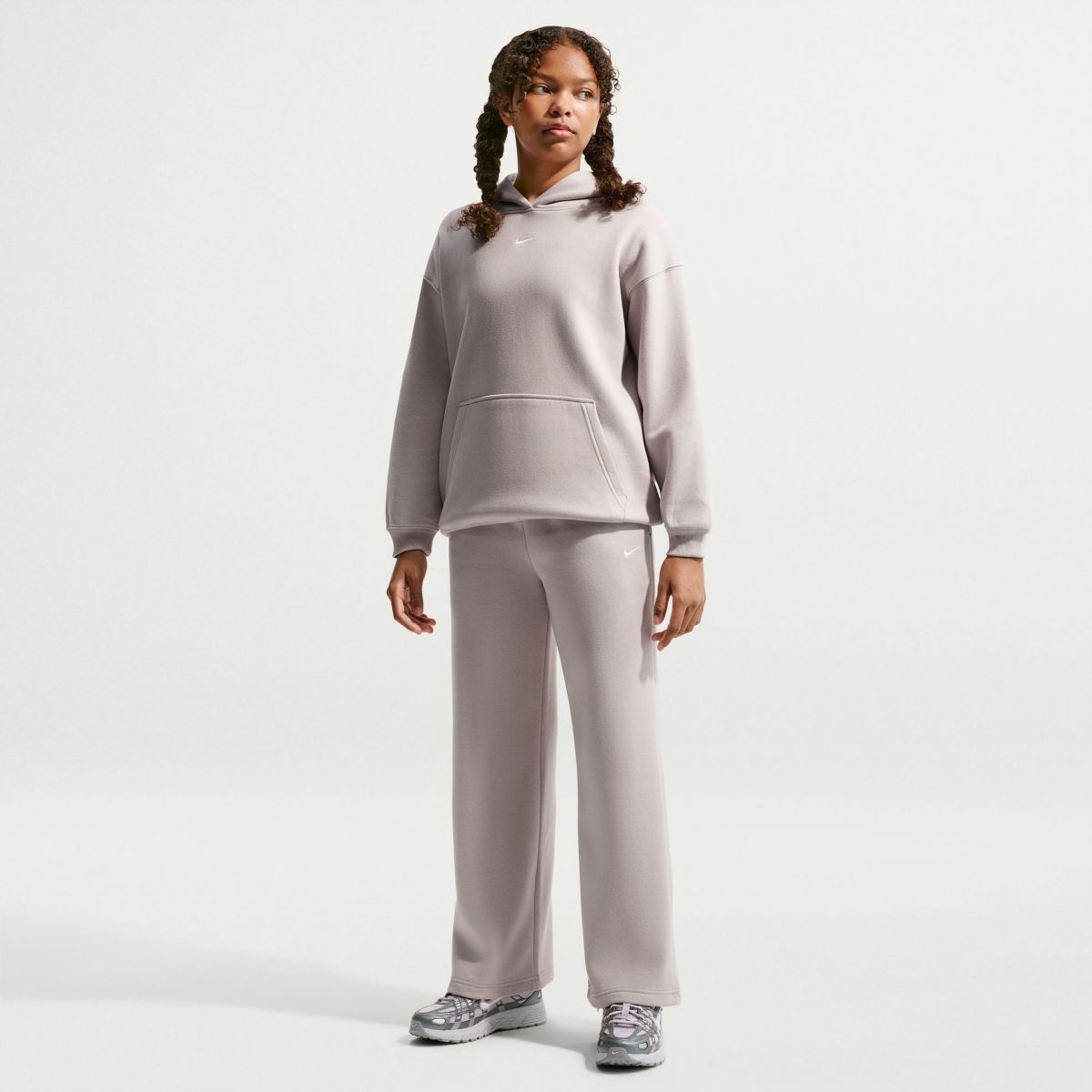 Nike Girls' Studio Fleece Open-Hem Pant - Image 4