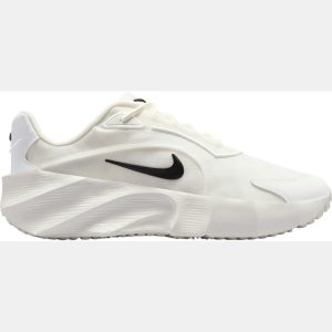 Nike Women's Aura Edge Shoes