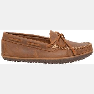 Minnetonka Men's Tie Tread Loafers