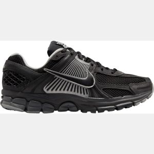 Nike Men's Zoom Vomero 5 Shoes