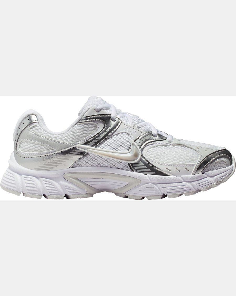 Nike Women's V5 RNR Shoes - Image 8