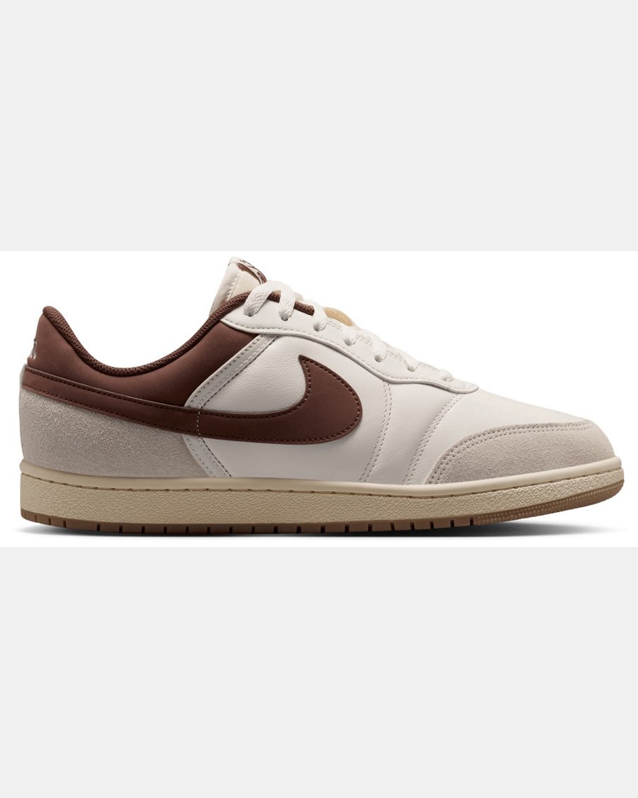 Air Jordan Skyline Low LE Shoes - Image 2