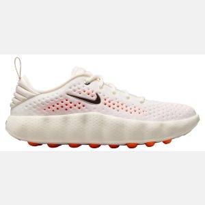 Nike Women's Mind 002 Pregame Shoes