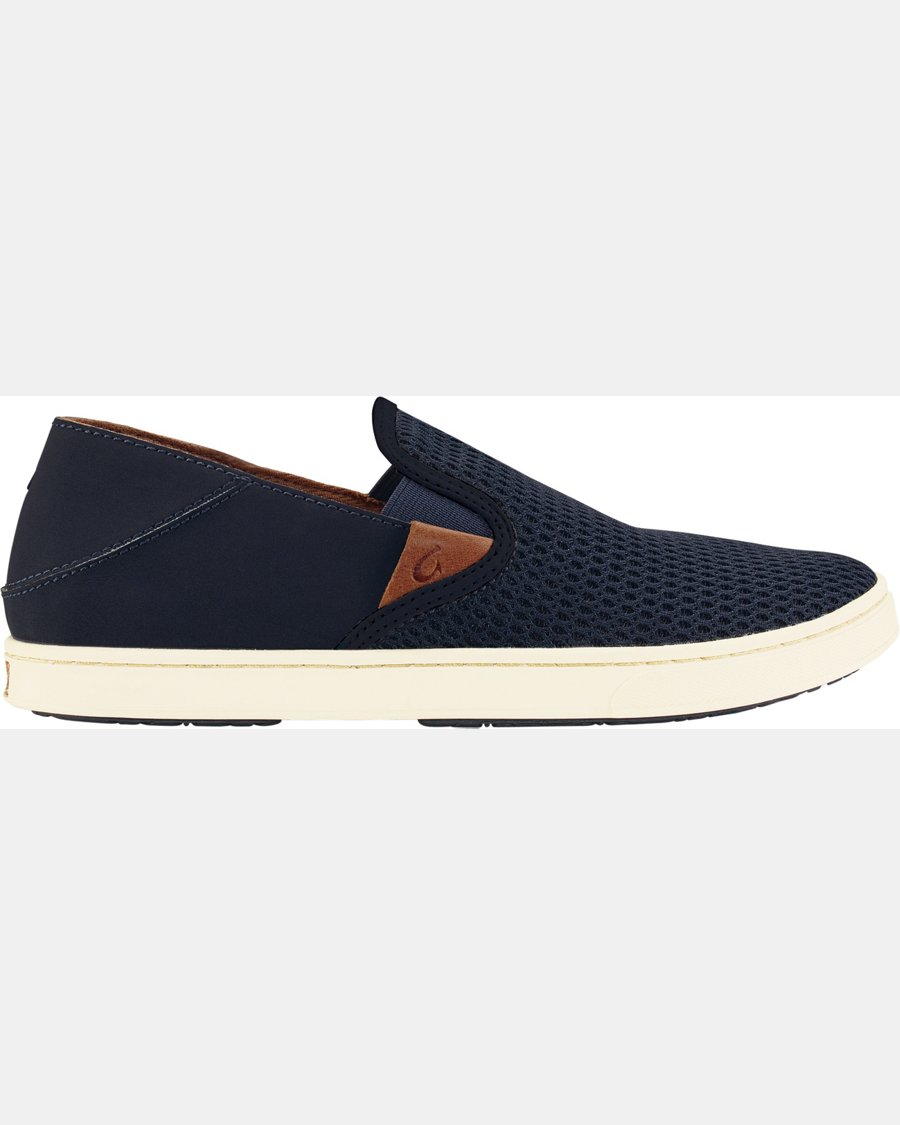 OluKai Women's Pehuea Casual Shoes