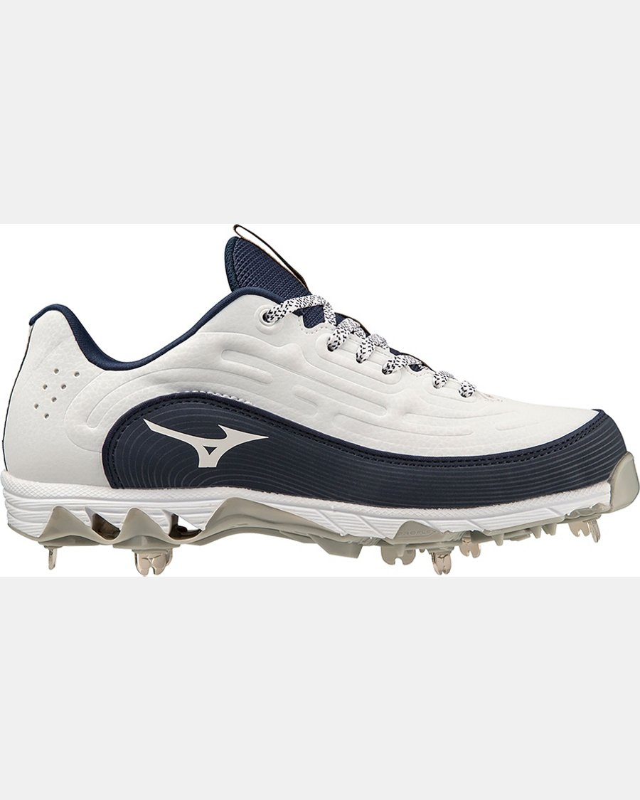 Mizuno Women's 9-Spike Swift 8 Metal Fastpitch Softball Cleats - Image 5