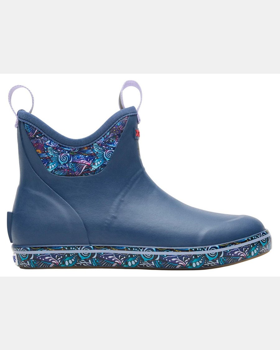 Xtratuf Women's 6" Ankle Deck Boot - Image 6