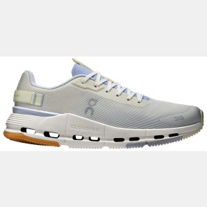 On Women's Cloudnova Form 2 Shoes