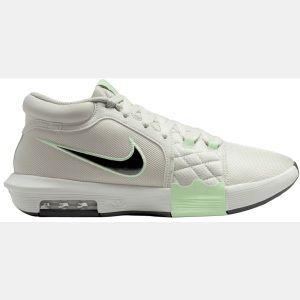 Nike LeBron Witness 8 Basketball Shoes