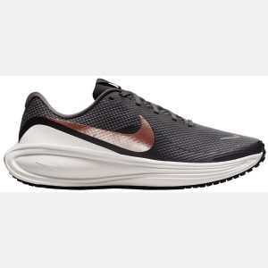 Nike Women's Revolution 8 Running Shoes