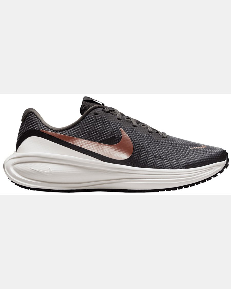 Nike Women's Revolution 8 Running Shoes