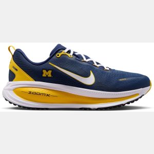 Nike Vomero 18 Michigan Running Shoes