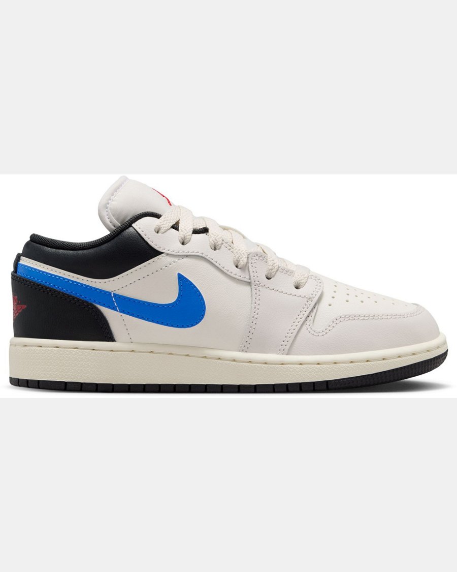 Jordan Kids' Grade School Air Jordan 1 Low Basketball Shoes - Image 4